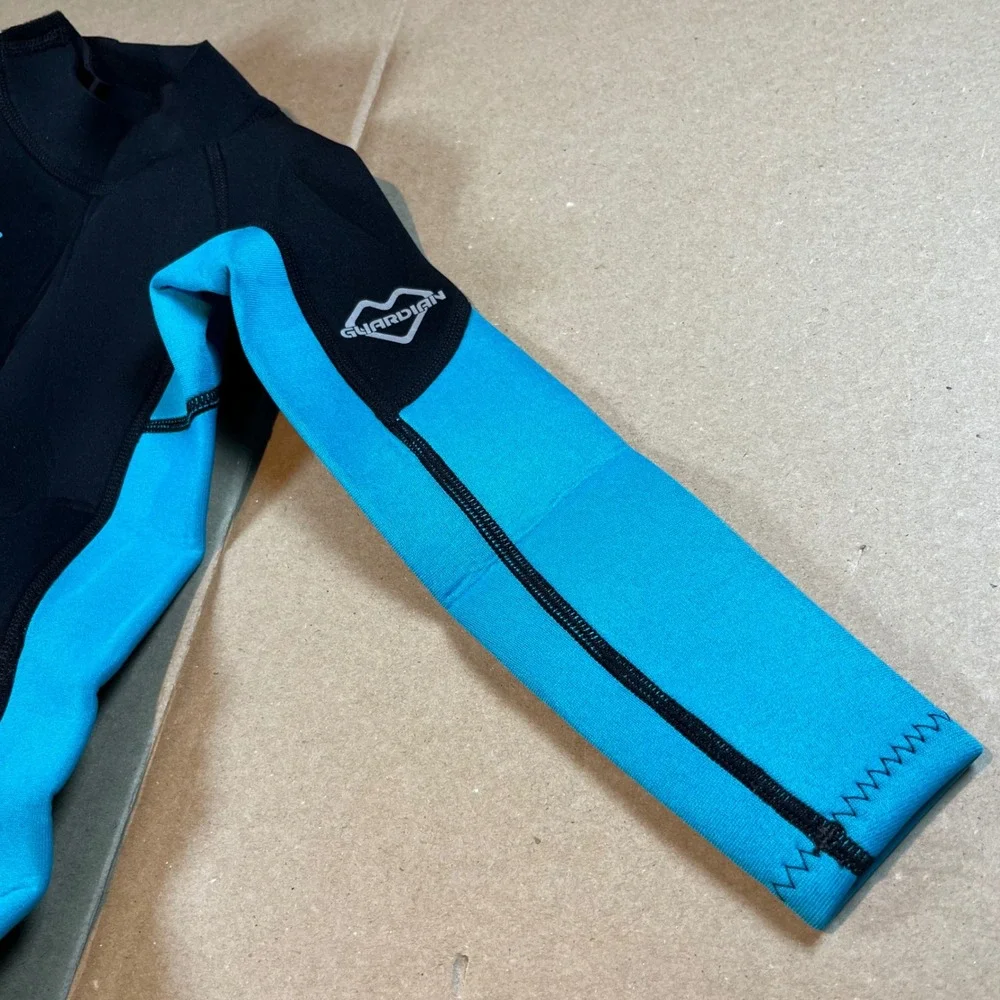Hevto Kids Guardian Wetsuit Size 5 Blue Black 2mm Neoprene Full Body Swim Suit